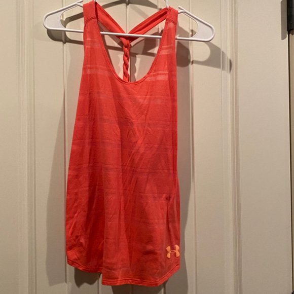 Under Armour Tops - Under Armour Tank with Twist Back